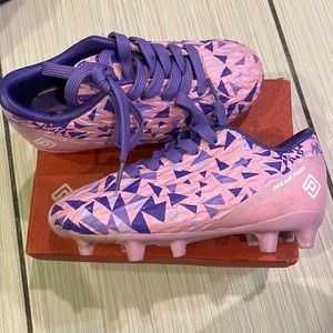 Dream Pairs Girls purple & pink modern geometric design soccer cleat shoes Sz 10